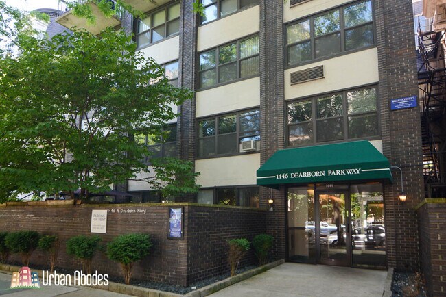 Foto del edificio - 1446 N Dearborn St