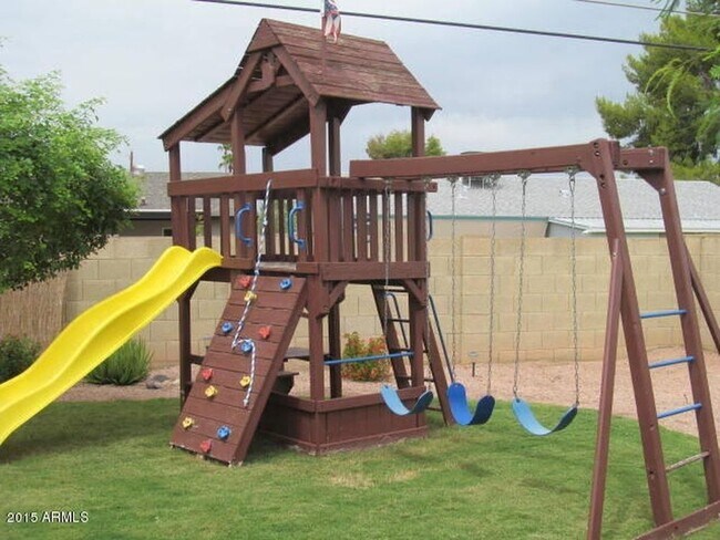Swingset - 2018 North 81st Place