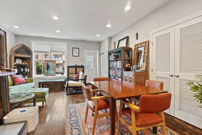 Fotografía escenificada - 1018 13th St SE