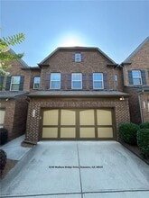 Building Photo - 4140 Madison Bridge Dr
