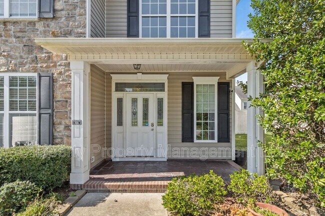 Building Photo - 146 Trenton Pl
