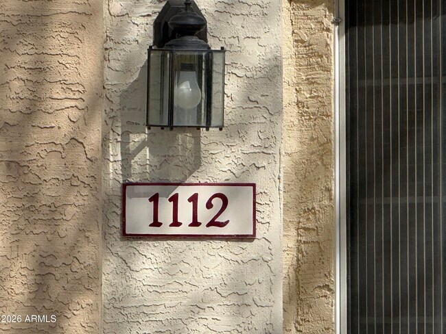 Foto del edificio - 1112 W Morelos St