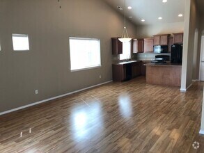 Building Photo - 110 Bull Frog Dr