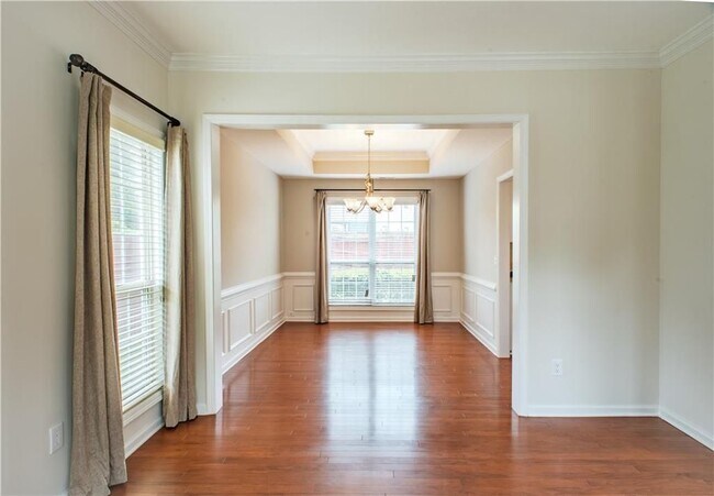 Foto del edificio - 3359 Shallowford Green Dr