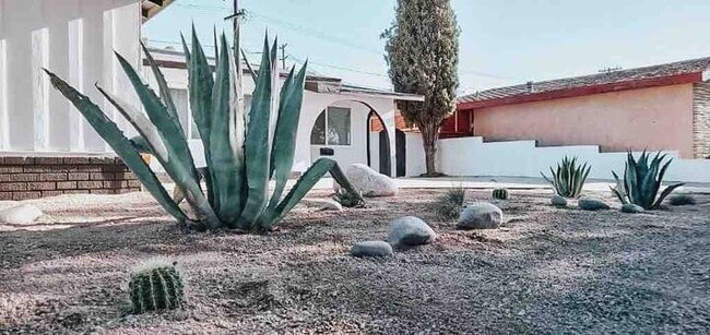 Foto del edificio - 416 Lightcap St