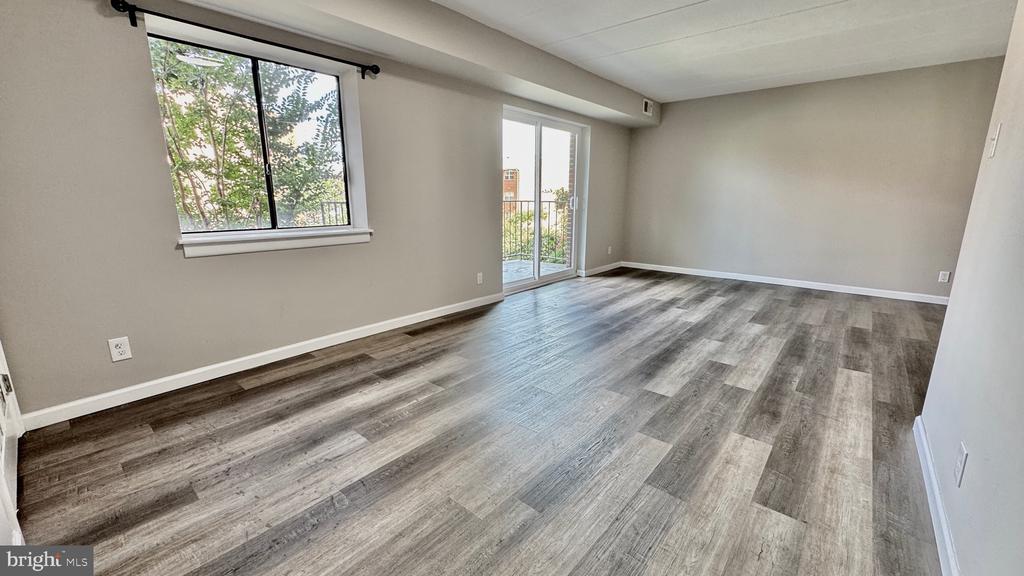 Foto principal - 6230 Edsall Rd