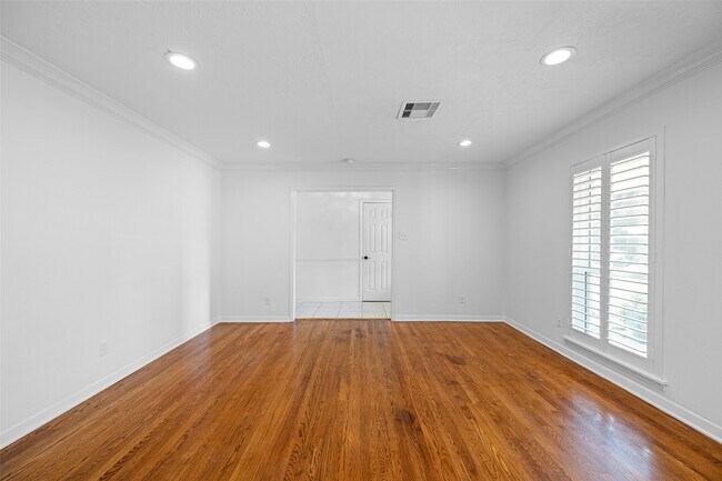 Foto del edificio - 4738 Spellman Rd