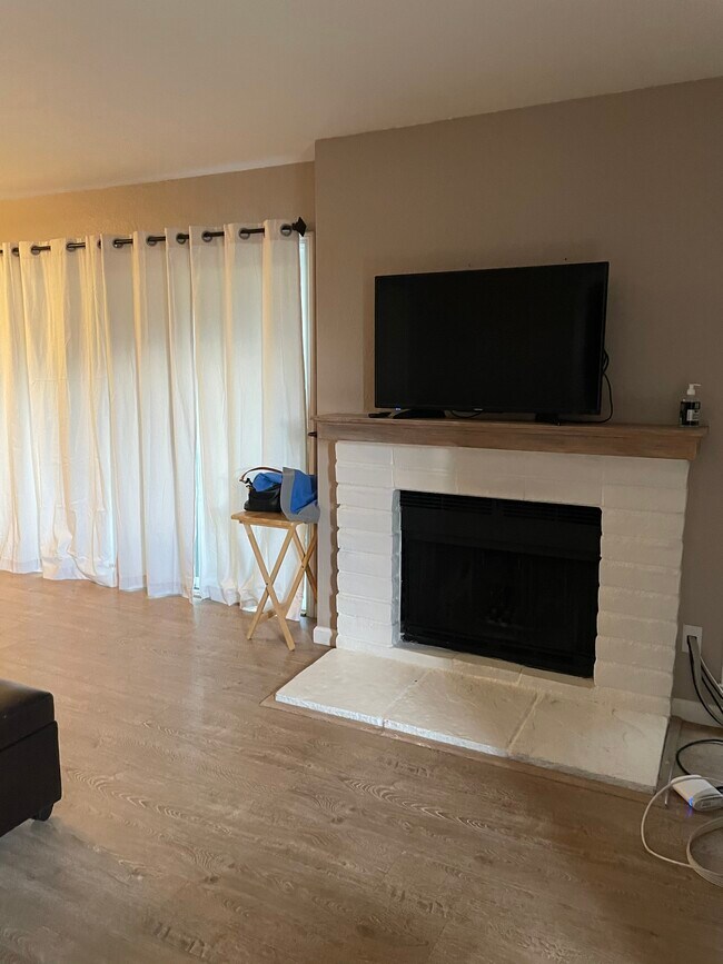 Foto del edificio - 5693 Makati Cir