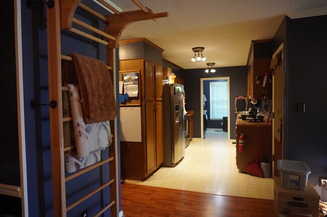 Foto del edificio - 496 Lindsay Rd