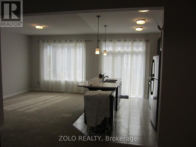 Building Photo - 30 Pewee Pl