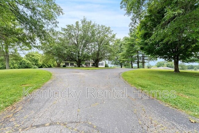 Building Photo - 789 Dry Ridge Rd