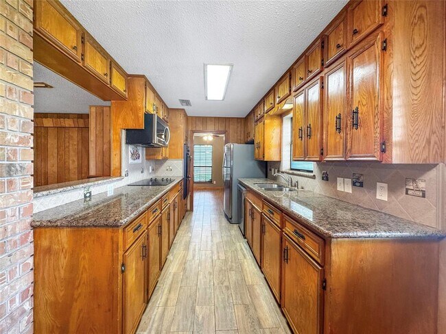 Foto del edificio - 7401 Hwy 6