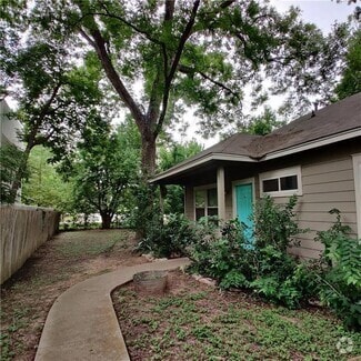 Building Photo - 1118 Linden St