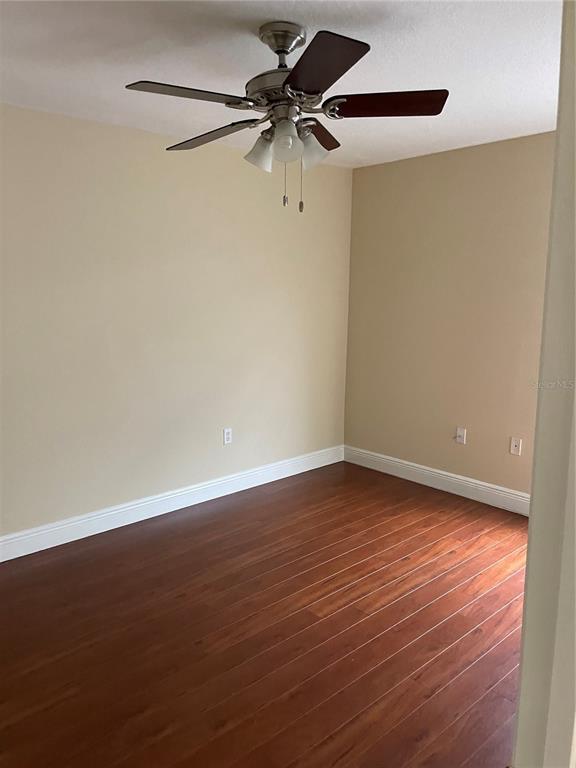 Foto del edificio - 5064 Spanish Oaks Blvd