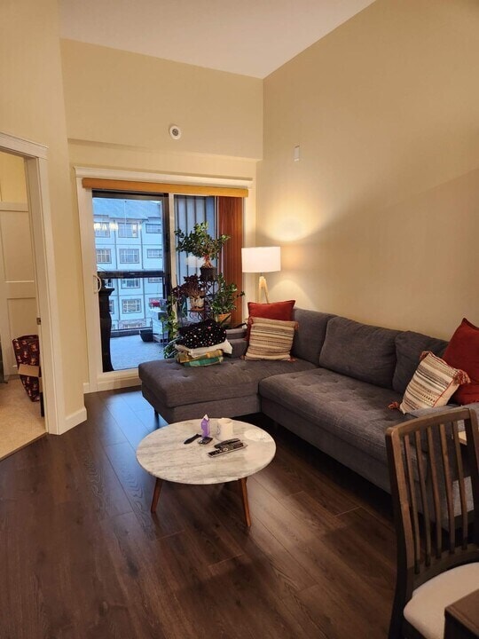 Photo du bâtiment - 20376 86 Av