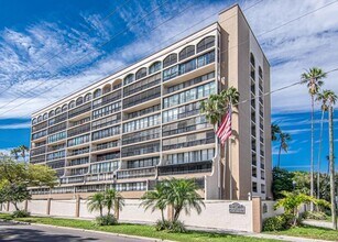 Building Photo - 3211 W Swann Ave