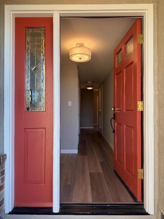 Foto del edificio - 1800 Terri Way