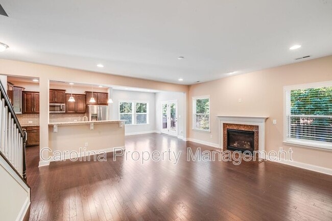 Building Photo - 13122 Oakhaven Glen Ln