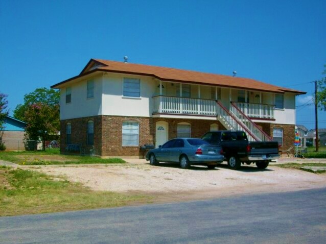 Primary Photo - 1400 Avenue W