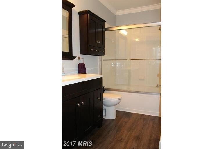 Foto principal - 12956 Centre Park Cir