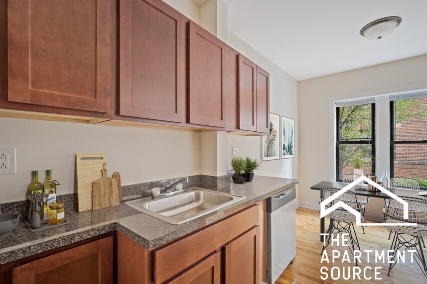 Foto principal - 3817 N Fremont St