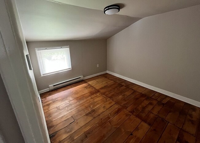 Building Photo - *Beautiful home in historic area of the city*