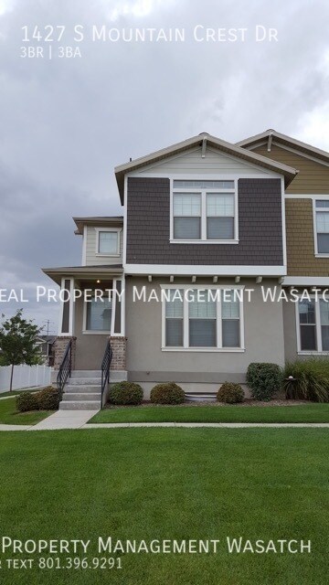 Primary Photo - Beautiful Olympia Ivory Town Home