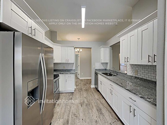 Foto del edificio - 10418 Soaring Eagle Dr
