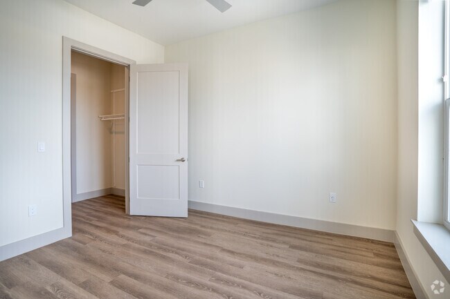 2BD, 2BA -1056SF - Bedroom - MAA Breakwater