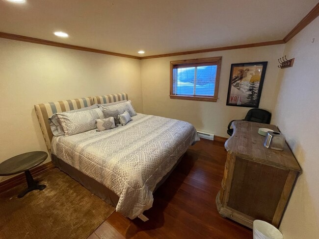 Foto del edificio - 2821 Basingdale Blvd