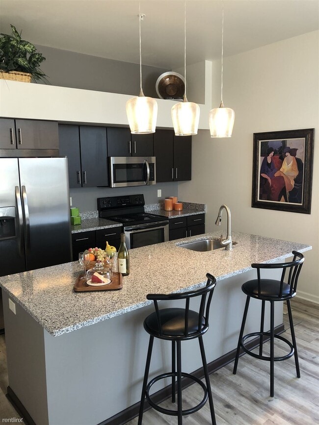 Building Photo - 1 br, 1 bath Townhome - 1106 Ridge Creek C...