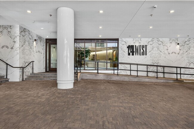 Foto del edificio - 14-20 W Broadway