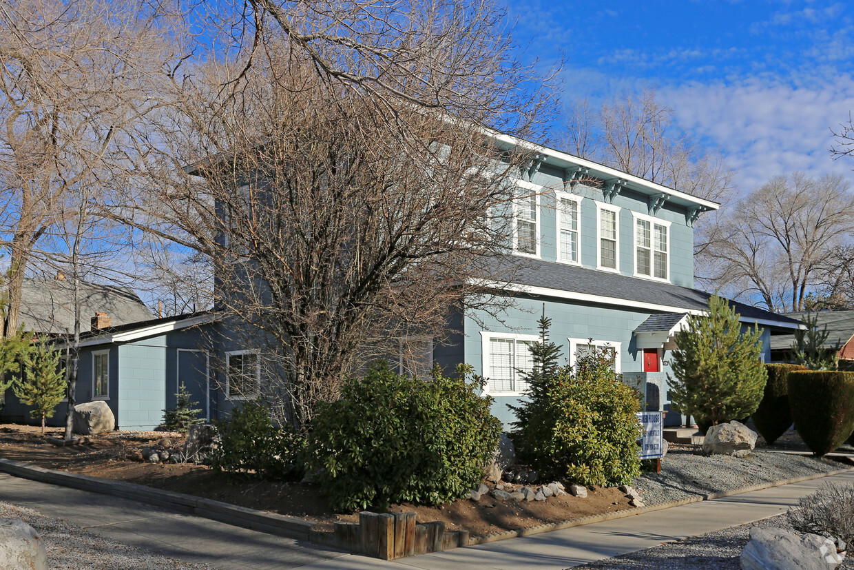 Building Photo - Whitaker House