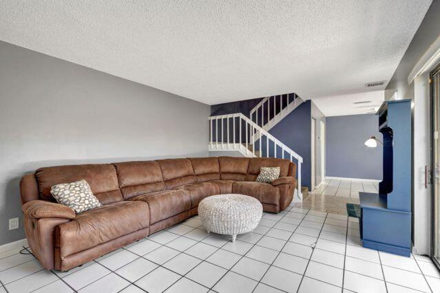 Foto del edificio - 1530 Forest Lakes Cir
