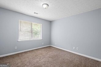 Building Photo - 358 N 19th St