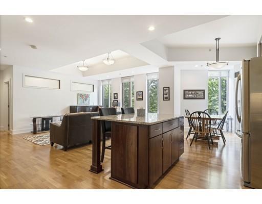 Foto del edificio - 1313 Washington St