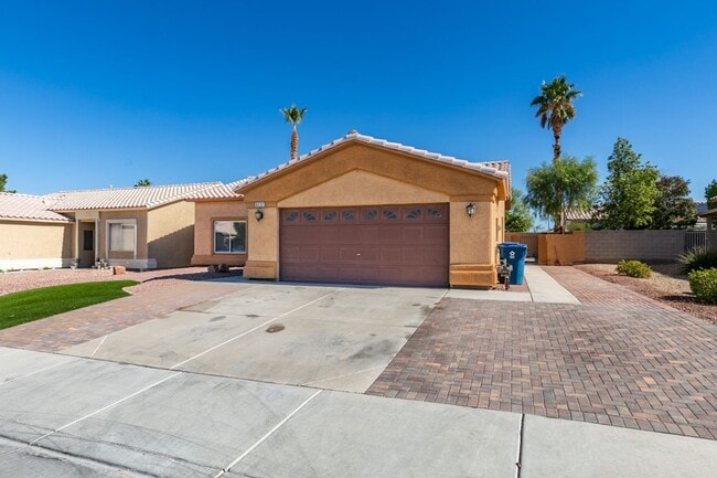 Building Photo - Beautifully Remodeled 3-Bedroom Home in No...