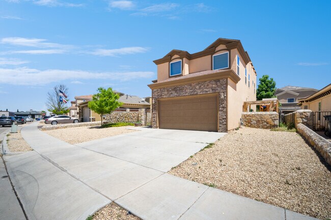 Building Photo - 11520 Sonny Madrid Ln