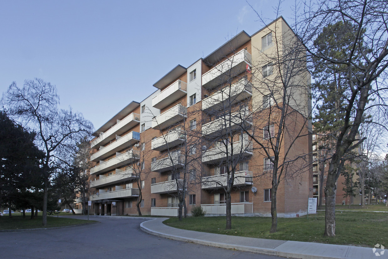 Primary Photo - Villa Nova Apts