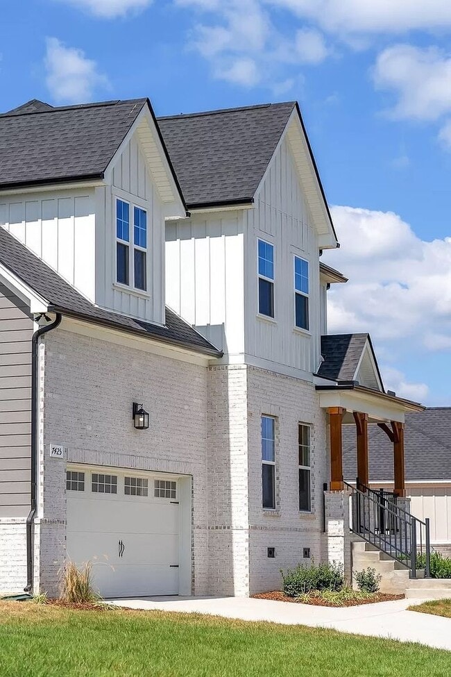 Foto del edificio - 7425 Twill Hts Lp