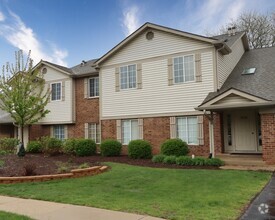 Building Photo - 1520 Commodore Ln