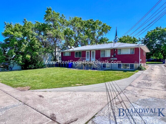 Foto del edificio - 197 N Pinehurst Ave