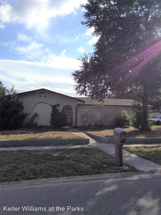 Primary Photo - 7446 Wayland Blvd