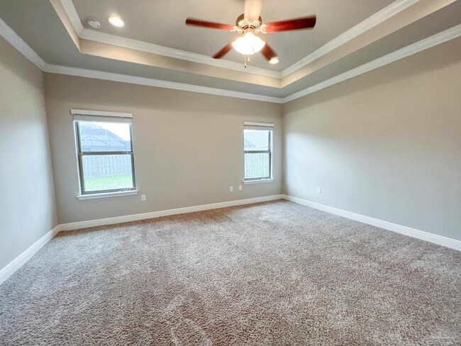 Building Photo - 9379 Pebble Stone Dr