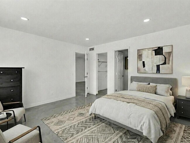 Foto del edificio - 2451 SW 82nd Ave