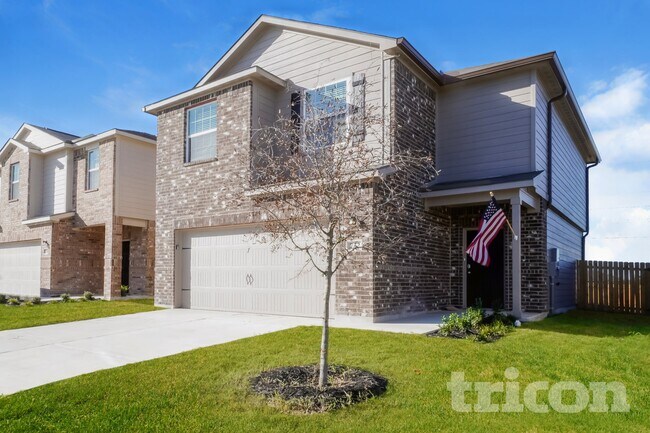 Building Photo - 732 Shoal Crk