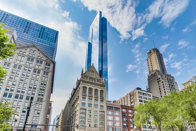 Foto del edificio - 60 E Monroe St