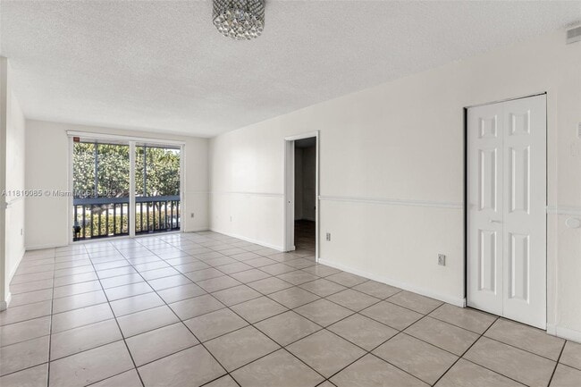 Building Photo - 6701 NW 169th St