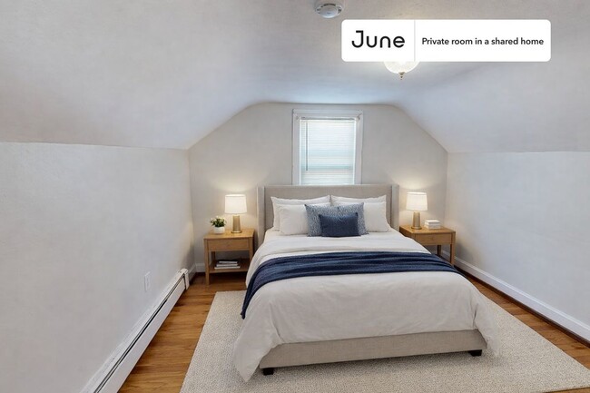 Building Photo - Room in Shared 4 bed/2 bath home