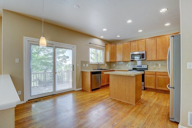Building Photo - $3,300.95 with $200 off the first month's rent, 3 Beds - 3 Bath, Single Family Home in Parker wit...